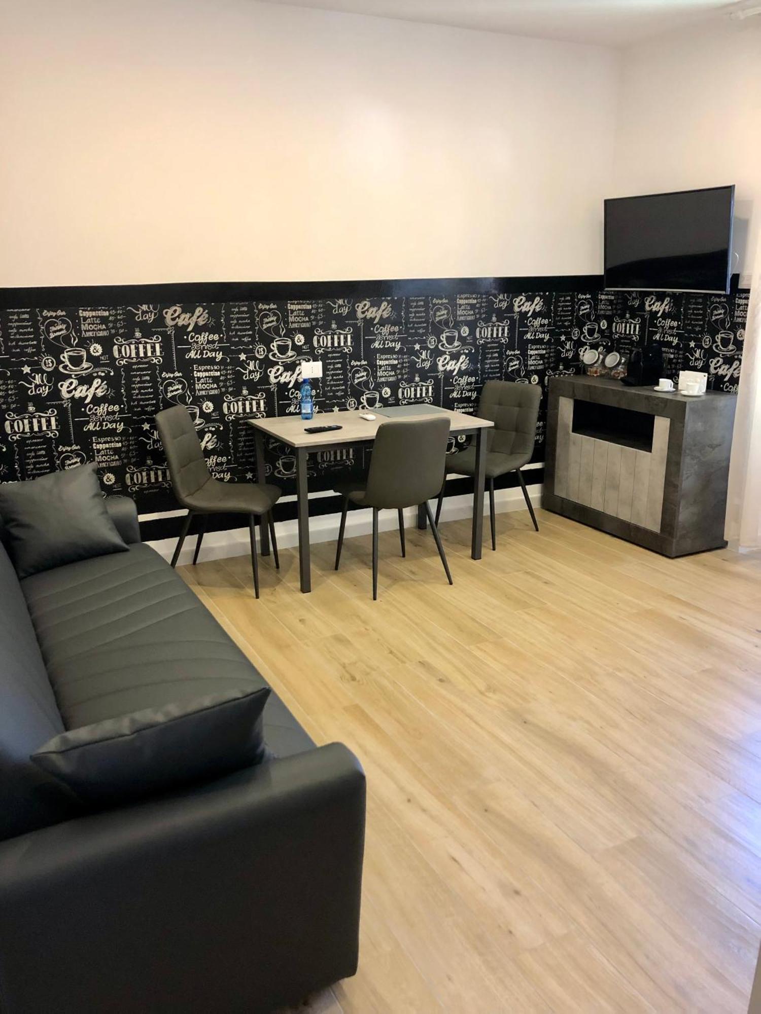 Solemar Apartments Kennedy Alghero Luaran gambar