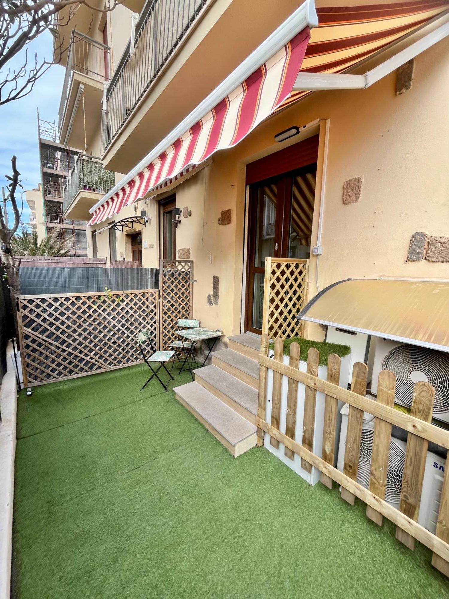 Solemar Apartments Kennedy Alghero Luaran gambar