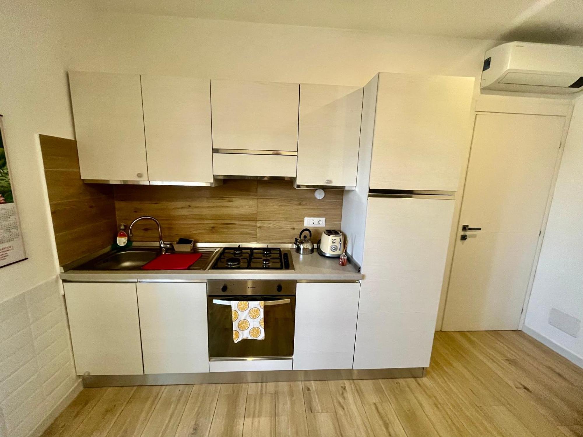 Solemar Apartments Kennedy Alghero Luaran gambar
